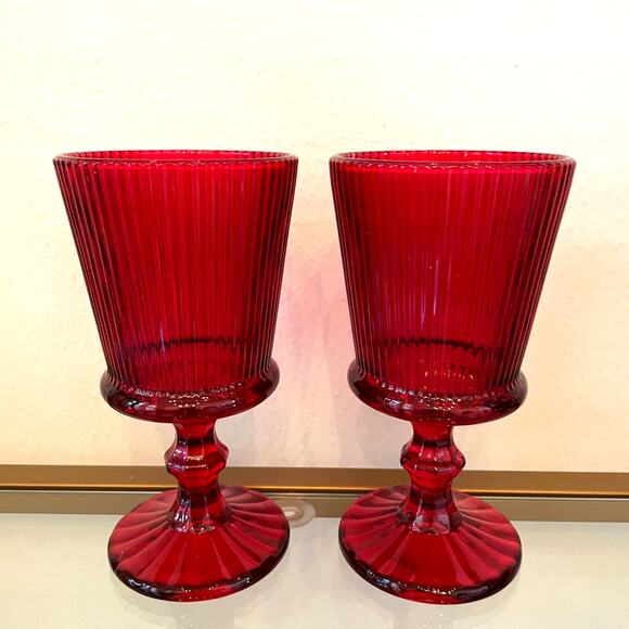 Set of 4 Ruby Red Water Goblets 8in Holiday Wine Glasses NEW - Picture 8 of 10